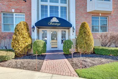 514 Pacing Way #514, Westbury, NY 11590 - Photo 3