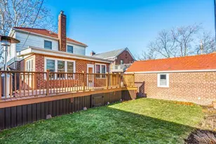 82-07 213th St, Queens Village, NY 11427 - Photo 23