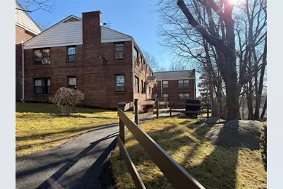 67 Rockledge Road #1B, Hartsdale, NY 10530 - Photo 1