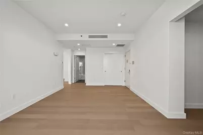 150-02 Northern Boulevard #6F, Flushing, NY 11354 - Photo 7