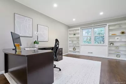 2 Doris Drive, Scarsdale, NY 10583 - Photo 11