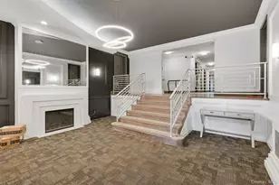 325 Main St, White Plains, NY 10601 - Photo 3