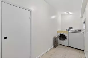 136-03 220th St, Springfield Gardens, NY 11413 - Photo 13