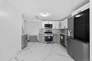 136-03 220th St, Springfield Gardens, NY 11413 - Photo 27