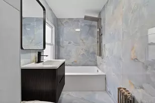 136-03 220th St, Springfield Gardens, NY 11413 - Photo 11