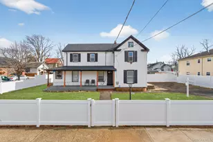 136-03 220th St, Springfield Gardens, NY 11413 - Photo 1