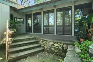 35 Saxon Woods Rd, White Plains, NY 10605 - Photo 5