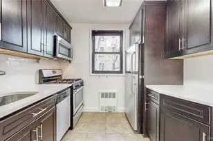 139-15 83rd Ave, Briarwood, NY 11435 - Photo 13