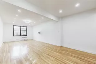 139-15 83rd Ave, Briarwood, NY 11435 - Photo 17