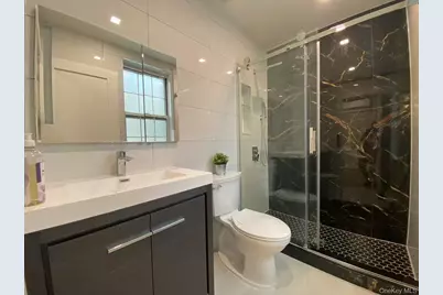 89-21 69th Road, Brooklyn, NY 11357 - Photo 5