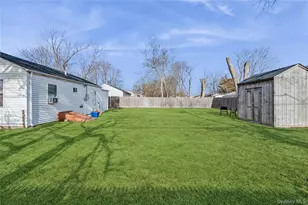 603 Doane Ave, Bellport, NY 11713 - Photo 7