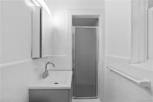 700 Scarsdale Ave, Scarsdale, NY 10583 - Photo 11