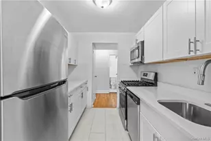 700 Scarsdale Ave, Scarsdale, NY 10583 - Photo 7