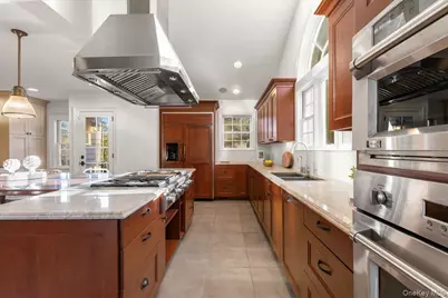 92 Verdun Avenue, New Rochelle, NY 10804 - Photo 17