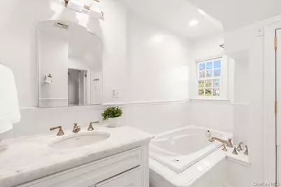 92 Verdun Avenue, New Rochelle, NY 10804 - Photo 27