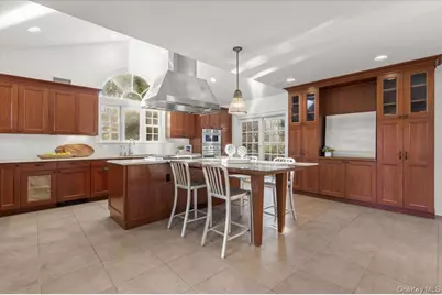 92 Verdun Avenue, New Rochelle, NY 10804 - Photo 13