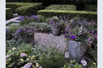 8 Richbell Road, Scarsdale, NY 10583 - Photo 11