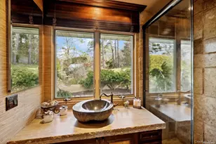 2 W Hillover Rd, Hampton Bays, NY 11946 - Photo 17