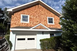 2 W Hillover Rd, Hampton Bays, NY 11946 - Photo 31