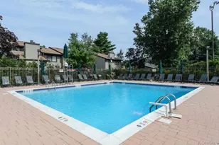 260 Vista Dr, Jericho, NY 11753 - Photo 41