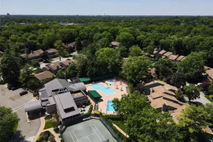 260 Vista Dr, Jericho, NY 11753 - Photo 39