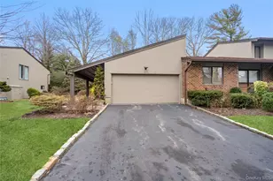 260 Vista Dr, Jericho, NY 11753 - Photo 37