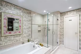 260 Vista Dr, Jericho, NY 11753 - Photo 29