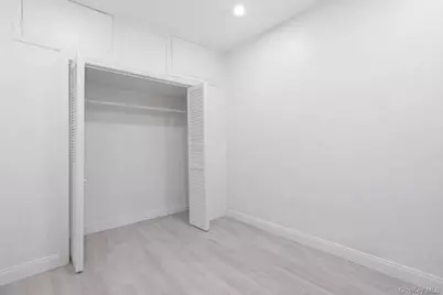 6089 54th Street, Maspeth, NY 11378 - Photo 17