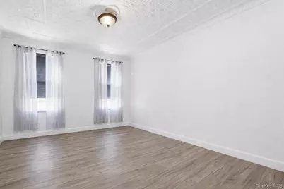 6089 54th Street, Maspeth, NY 11378 - Photo 11