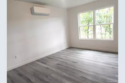 510 Neighborhood Road, Shirley, NY 11967 - Photo 13