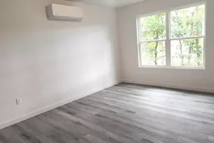 510 Neighborhood Rd, Shirley, NY 11967 - Photo 13