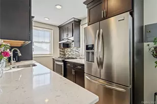 63-09 252nd St, Little Neck, NY 11362 - Photo 5