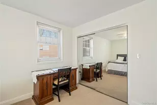 63-09 252nd St, Little Neck, NY 11362 - Photo 19