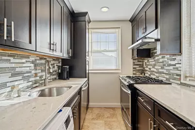 63-09 252nd Street #4-1322, Little Neck, NY 11362 - Photo 7