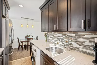 63-09 252nd Street #4-1322, Little Neck, NY 11362 - Photo 9