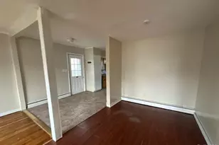 104 Weeks Rd, North Babylon, NY 11703 - Photo 3