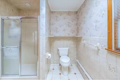 [Address not provided], Patchogue, NY 11772 - Photo 5