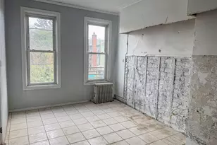 68-09 60th St, Ridgewood, NY 11385 - Photo 15