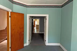 68-09 60th St, Ridgewood, NY 11385 - Photo 11