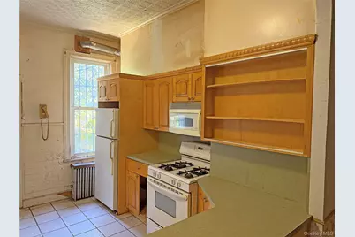 68-09 60th Street, Ridgewood, NY 11385 - Photo 5