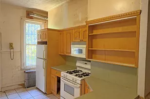 68-09 60th St, Ridgewood, NY 11385 - Photo 5