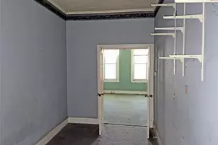 68-09 60th St, Ridgewood, NY 11385 - Photo 9