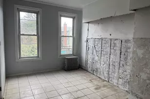 68-09 60th St, Ridgewood, NY 11385 - Photo 7