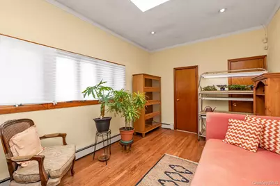 1521 Pine Acres Boulevard, Bay Shore, NY 11706 - Photo 7