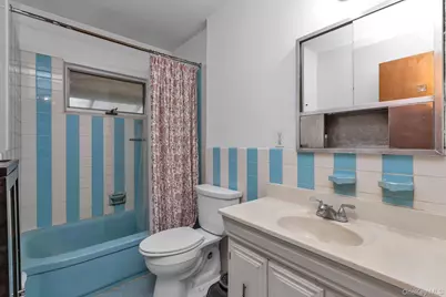 1521 Pine Acres Boulevard, Bay Shore, NY 11706 - Photo 11