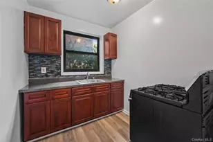 140 E Hartsdale Ave, Hartsdale, NY 10530 - Photo 5