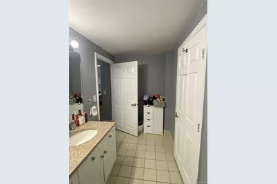 300 Mamaroneck Avenue #417, White Plains, NY 10605 - Photo 17