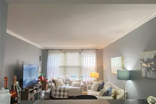 300 Mamaroneck Ave, White Plains, NY 10605 - Photo 13