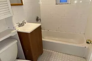 2832 Harding Ave, Bronx, NY 10465 - Photo 13