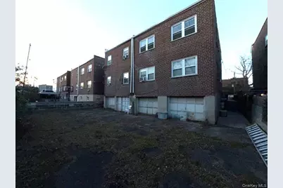 2832 Harding Avenue, Bronx, NY 10465 - Photo 17